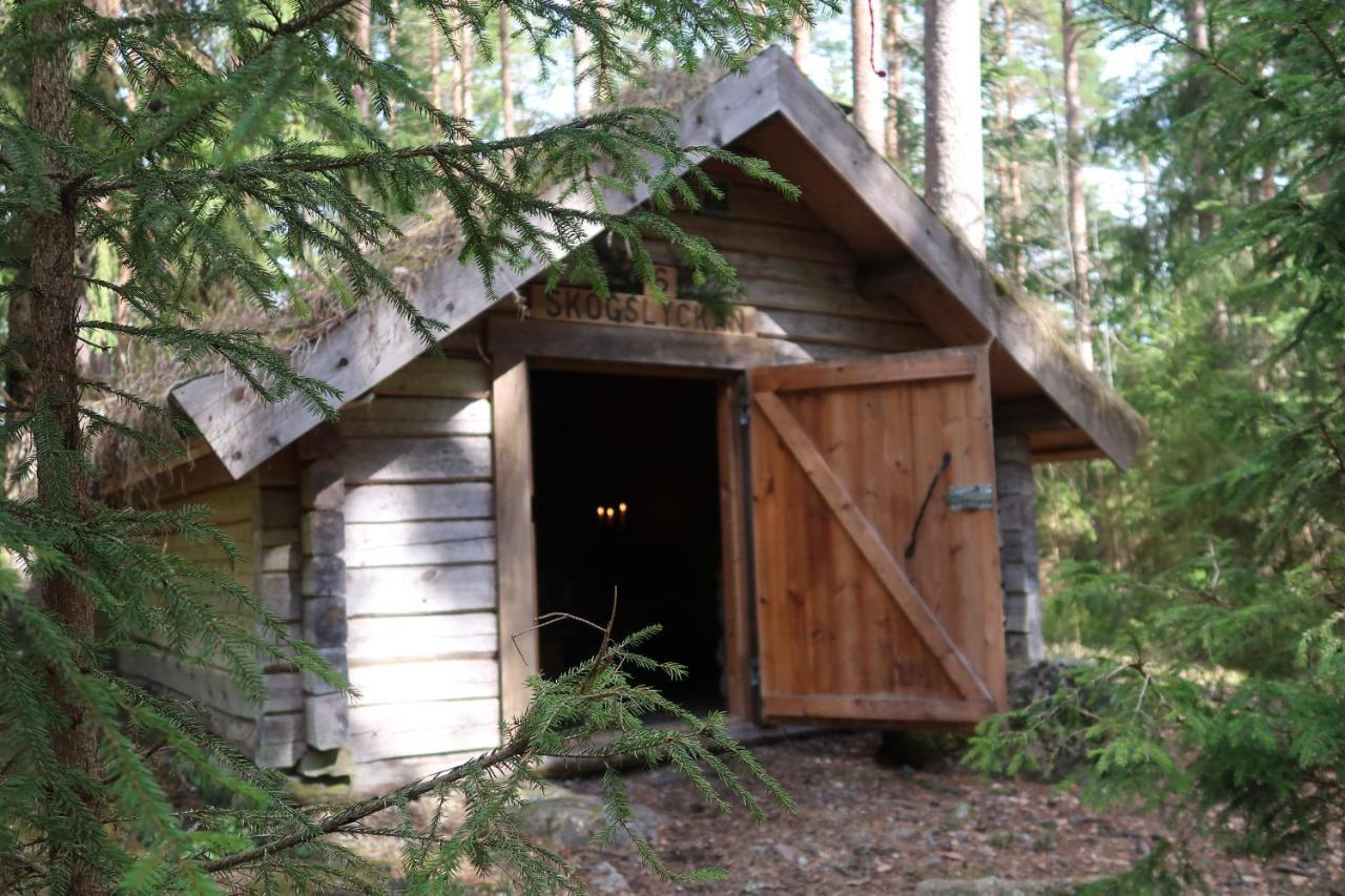 Stf Kolarbyn Eco-Lodge Skinnskatteberg Εξωτερικό φωτογραφία